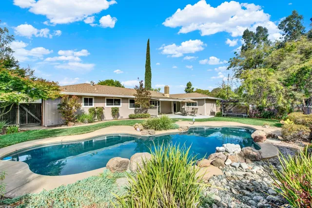 $1,199,000 | 19858 Road 94C, Woodland, CA 95695