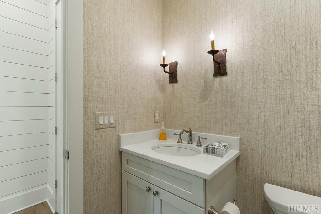 640 Wade Road Cashiers, NC 28717 - Photo 66 of 73 Gallery Image 66