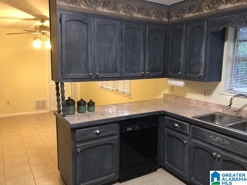 12298 Richard Street McCalla, AL 35111 - Photo 8 of 29