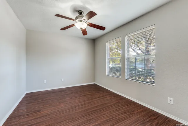 $2,200 | 3610 Cherokee Hills, Selma, TX 78154