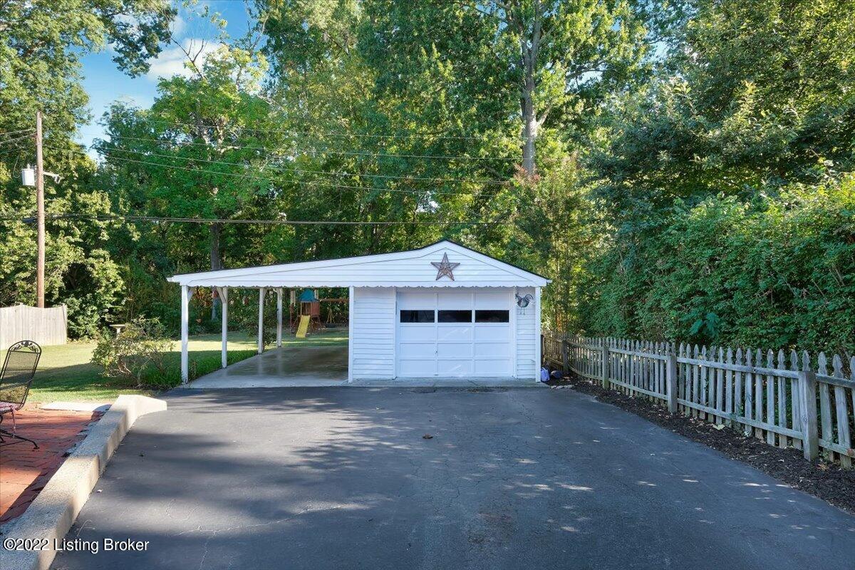 4621 Beaver Road Louisville, KY 40207 - Photo 42 of 50 45-4621 Beaver Rd-144