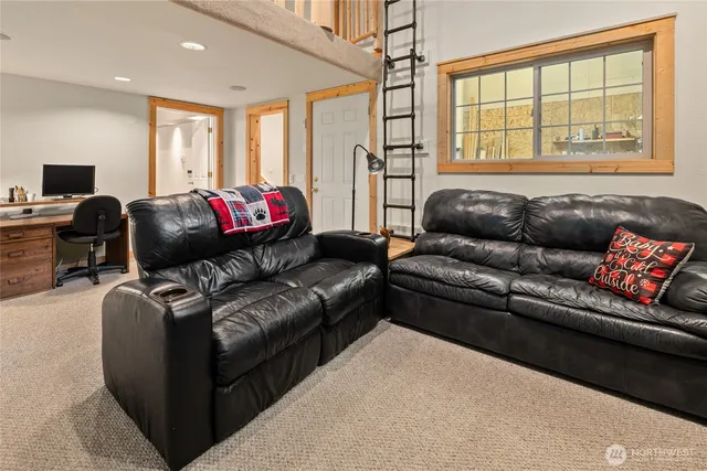 $479,000 | 371 Eastgate Drive, Cle Elum, WA 98922