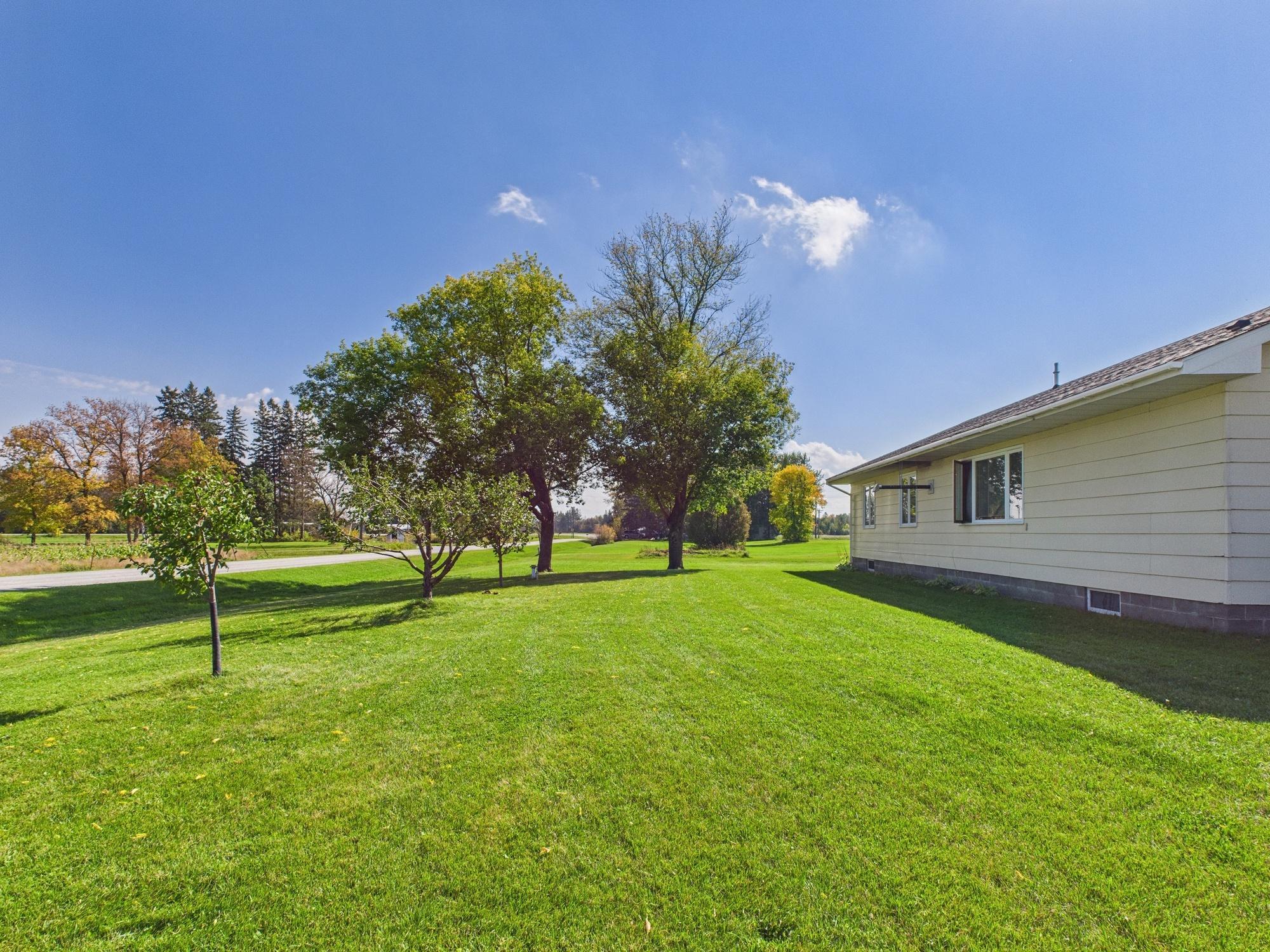 270 4th Avenue Roosevelt, MN 56673 - Photo 2 of 28