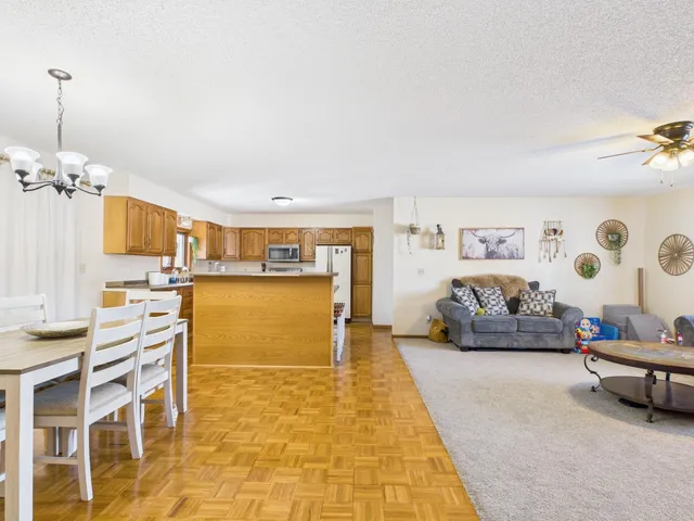 $179,000 | 270 4th Avenue, Roosevelt, MN 56673