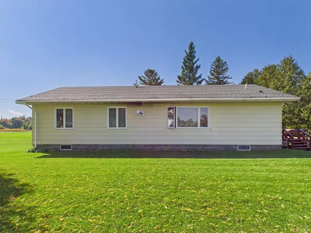 $179,000 | 270 4th Avenue, Roosevelt, MN 56673