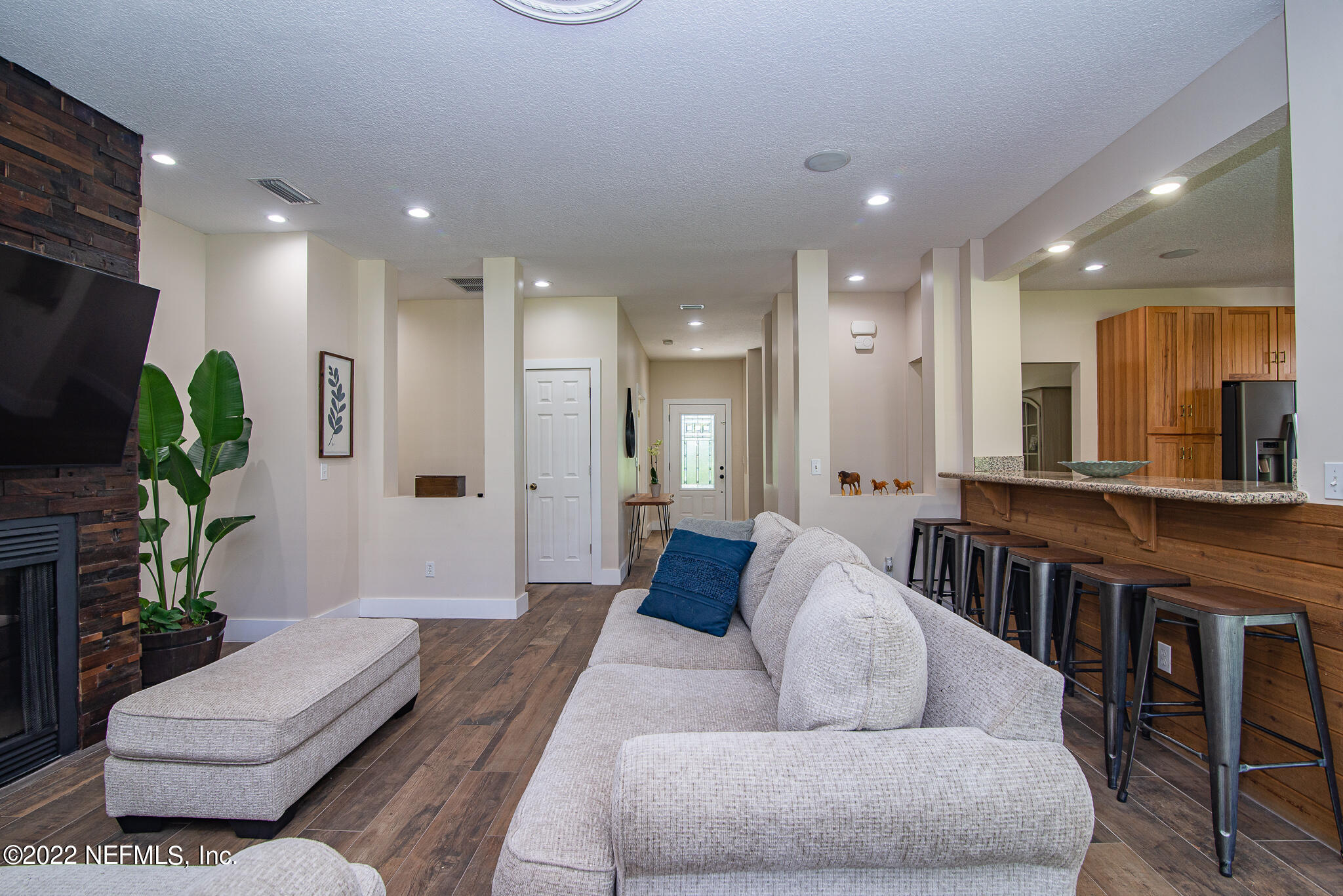 8359 Taylor Field Road Jacksonville, FL 32244 - Photo 33 of 47 Living Room