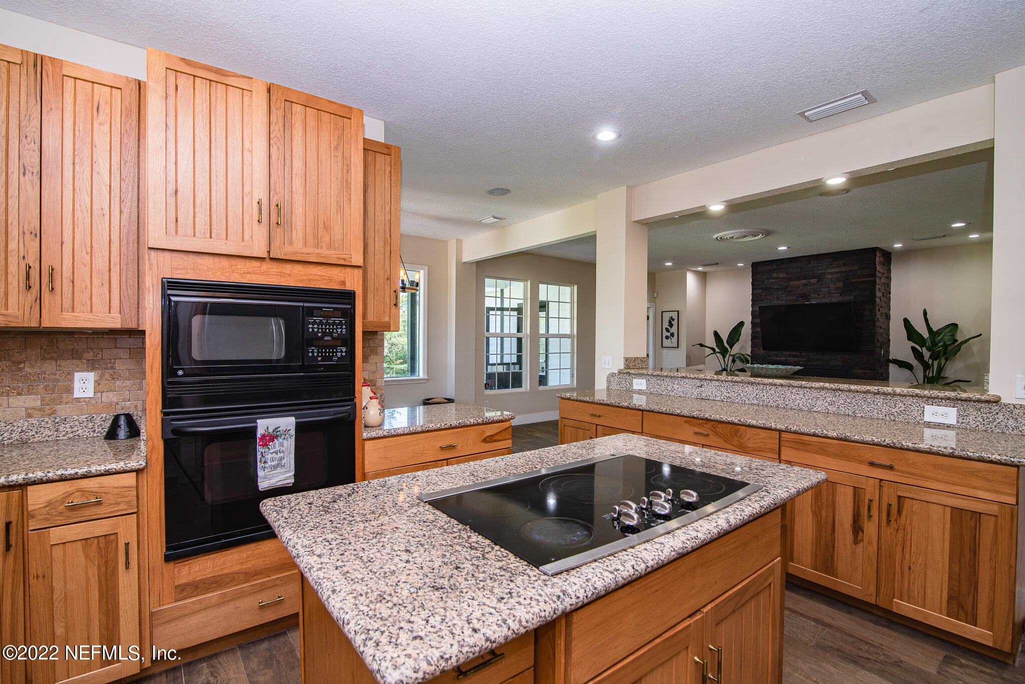 8359 Taylor Field Road Jacksonville, FL 32244 - Photo 9 of 47 Cooktop