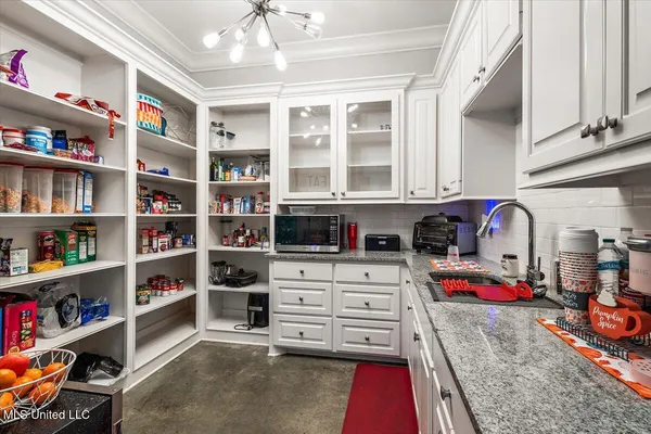 $649,900 | 517 Fawn Cove, Canton, MS 39046