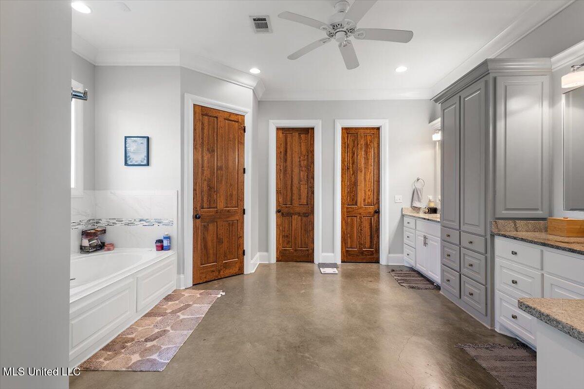 517 Fawn Cove Canton, MS 39046 - Photo 19 of 51 22-HTP_2275