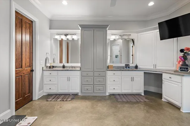 $675,000 | 517 Fawn Cove, Canton, MS 39046