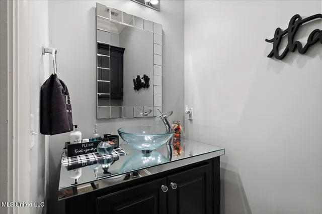 $675,000 | 517 Fawn Cove, Canton, MS 39046