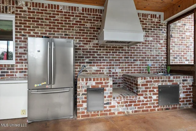 $675,000 | 517 Fawn Cove, Canton, MS 39046