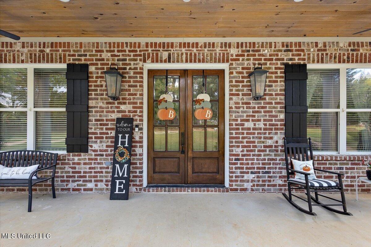 517 Fawn Cove Canton, MS 39046 - Photo 5 of 51 06-HTP_2227