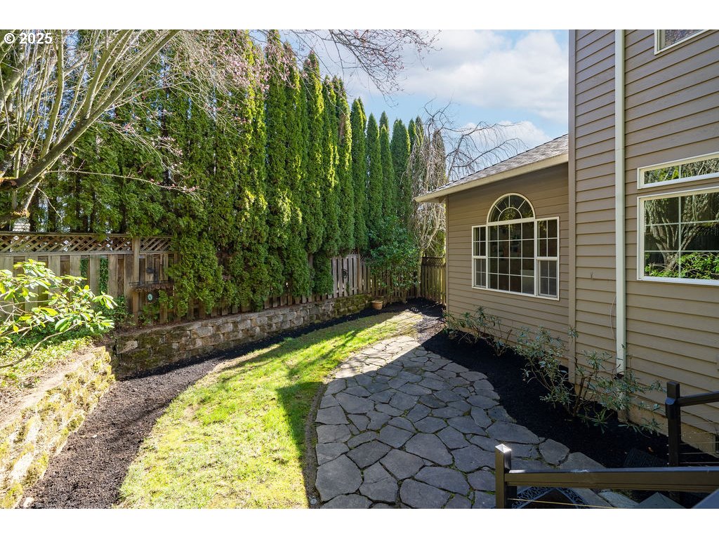 3866 Northwest Brookview Way Portland, OR 97229 - Photo 32 of 35