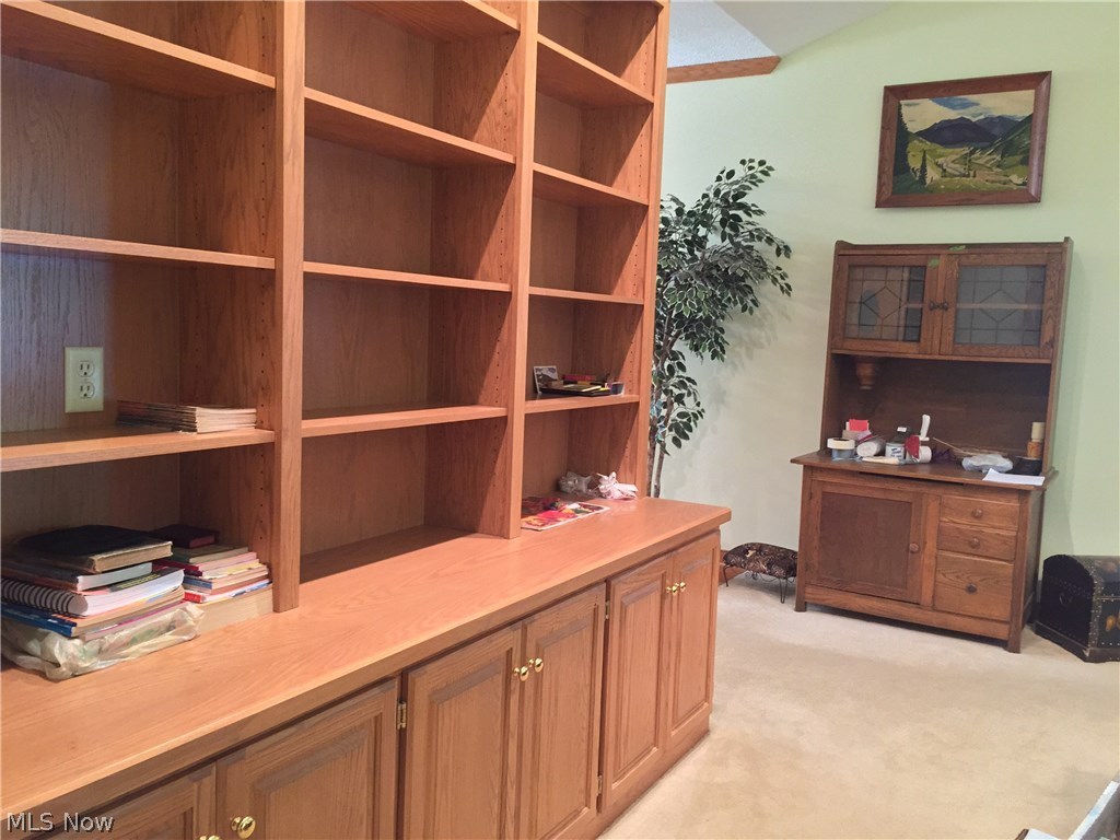 1143 Rolena Circle Northwest Canton, OH 44708 - Photo 12 of 23 Gallery Image 12