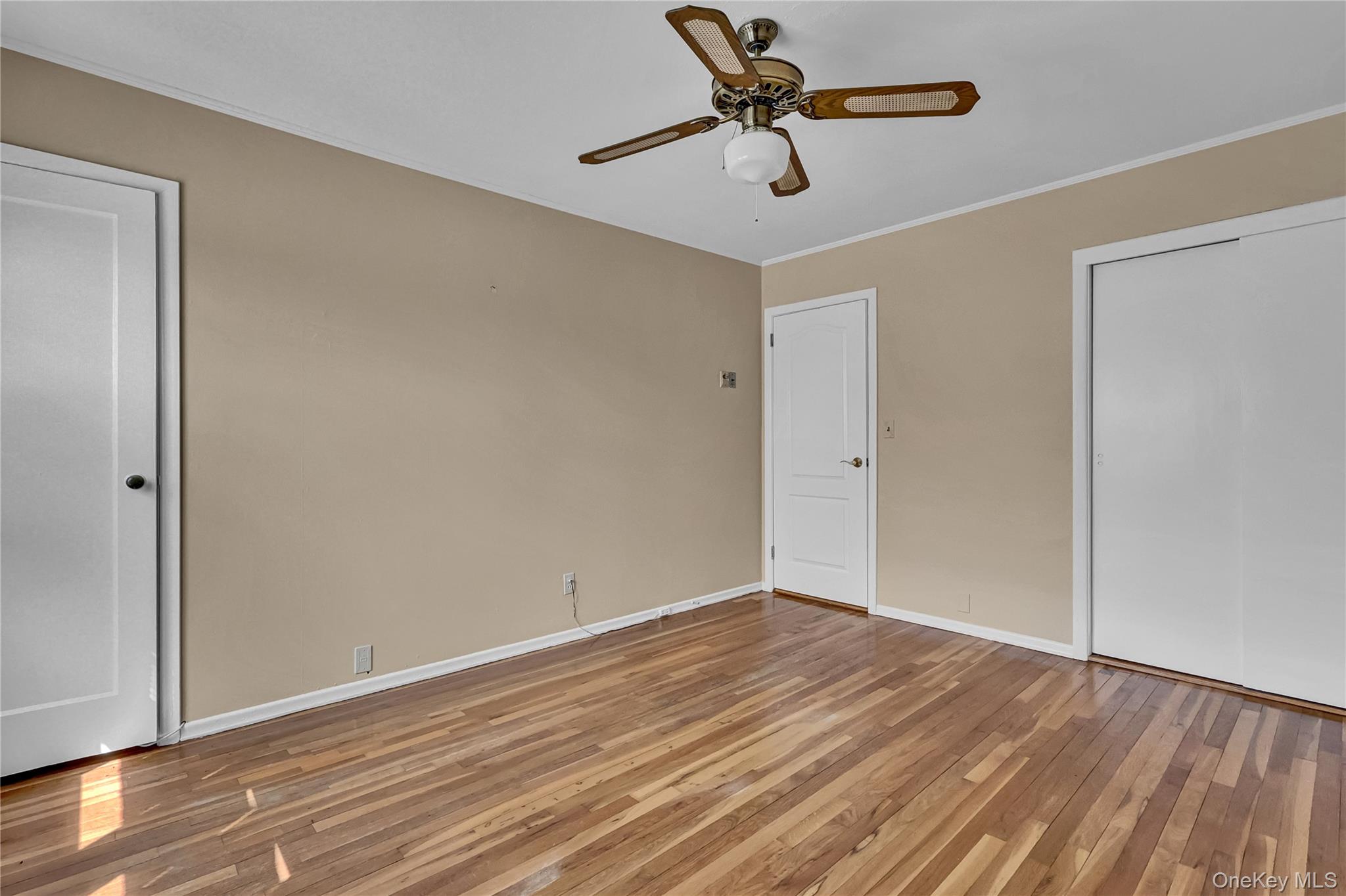 70 Martin Road North Bethpage, NY 11714 - Photo 18 of 27