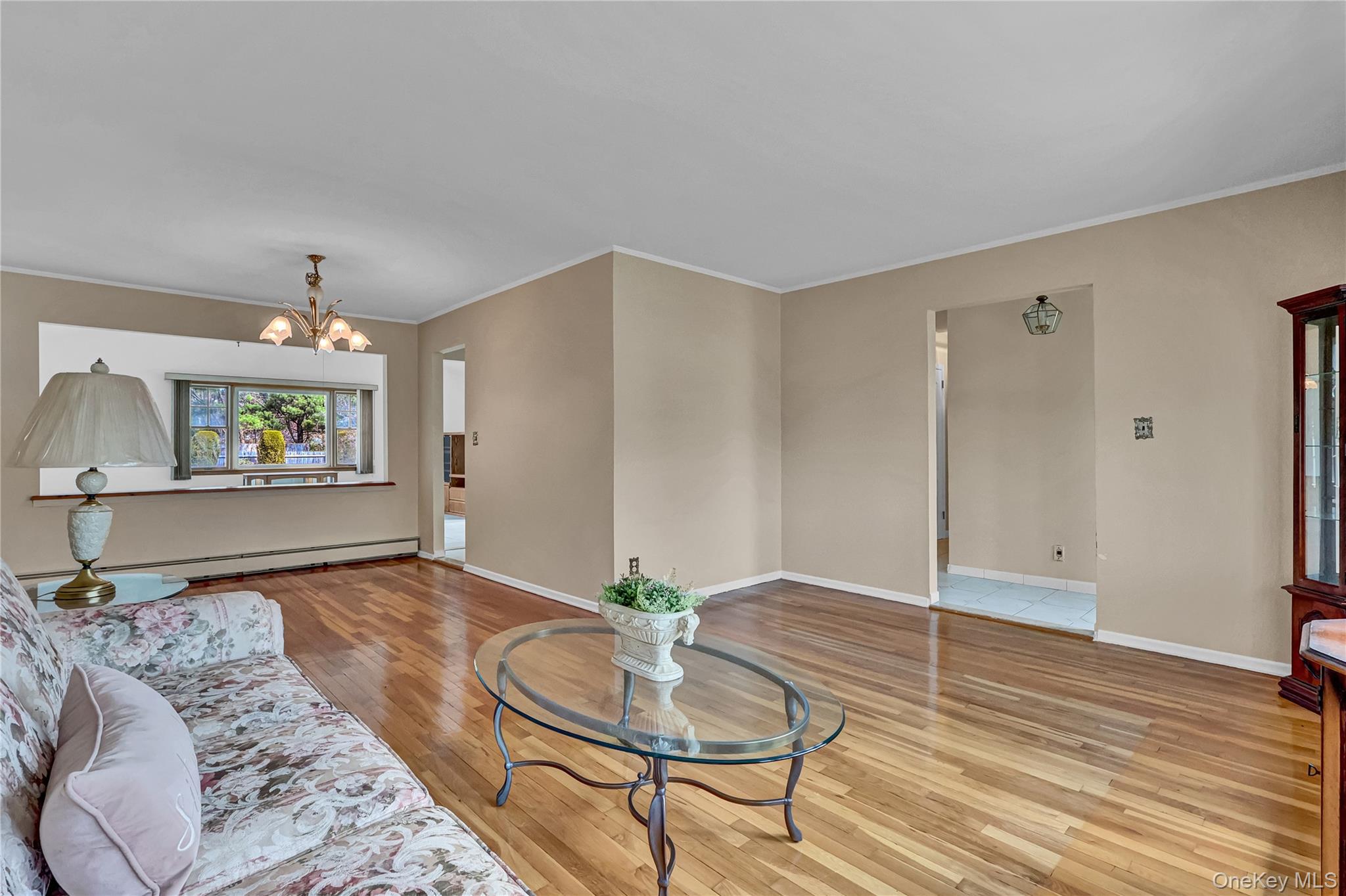 70 Martin Road North Bethpage, NY 11714 - Photo 8 of 27