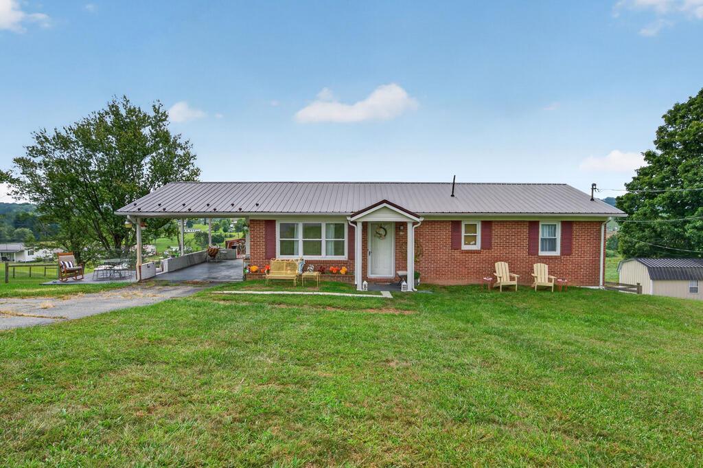 578 Sheffey School Road Max Meadows, VA 24360 - Photo 2 of 66 Gallery Image 2