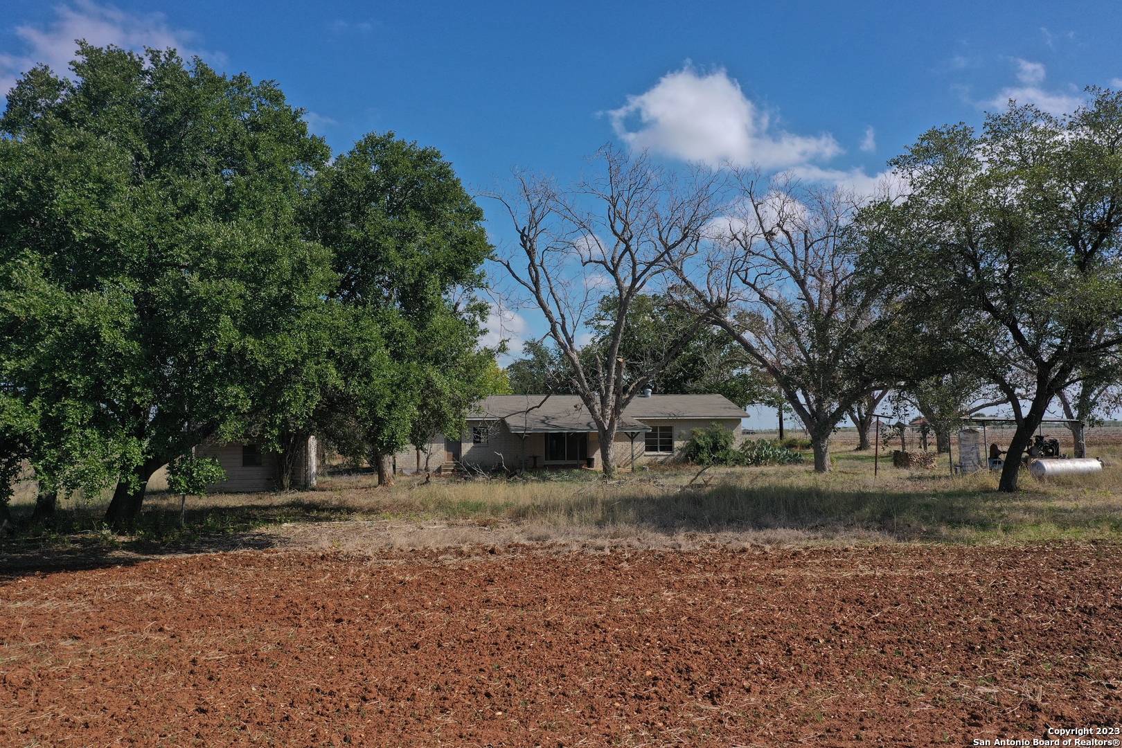 10085 Shepherd Road Atascosa, TX 78002 - Photo 11 of 17