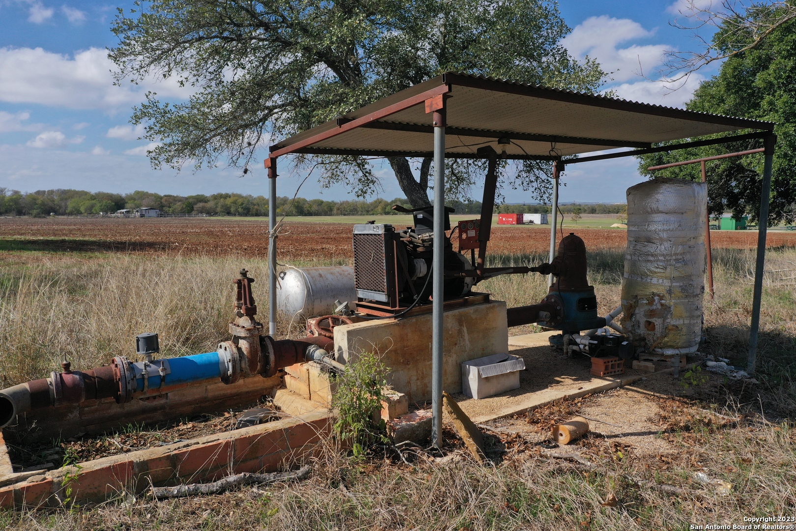 10085 Shepherd Road Atascosa, TX 78002 - Photo 12 of 17
