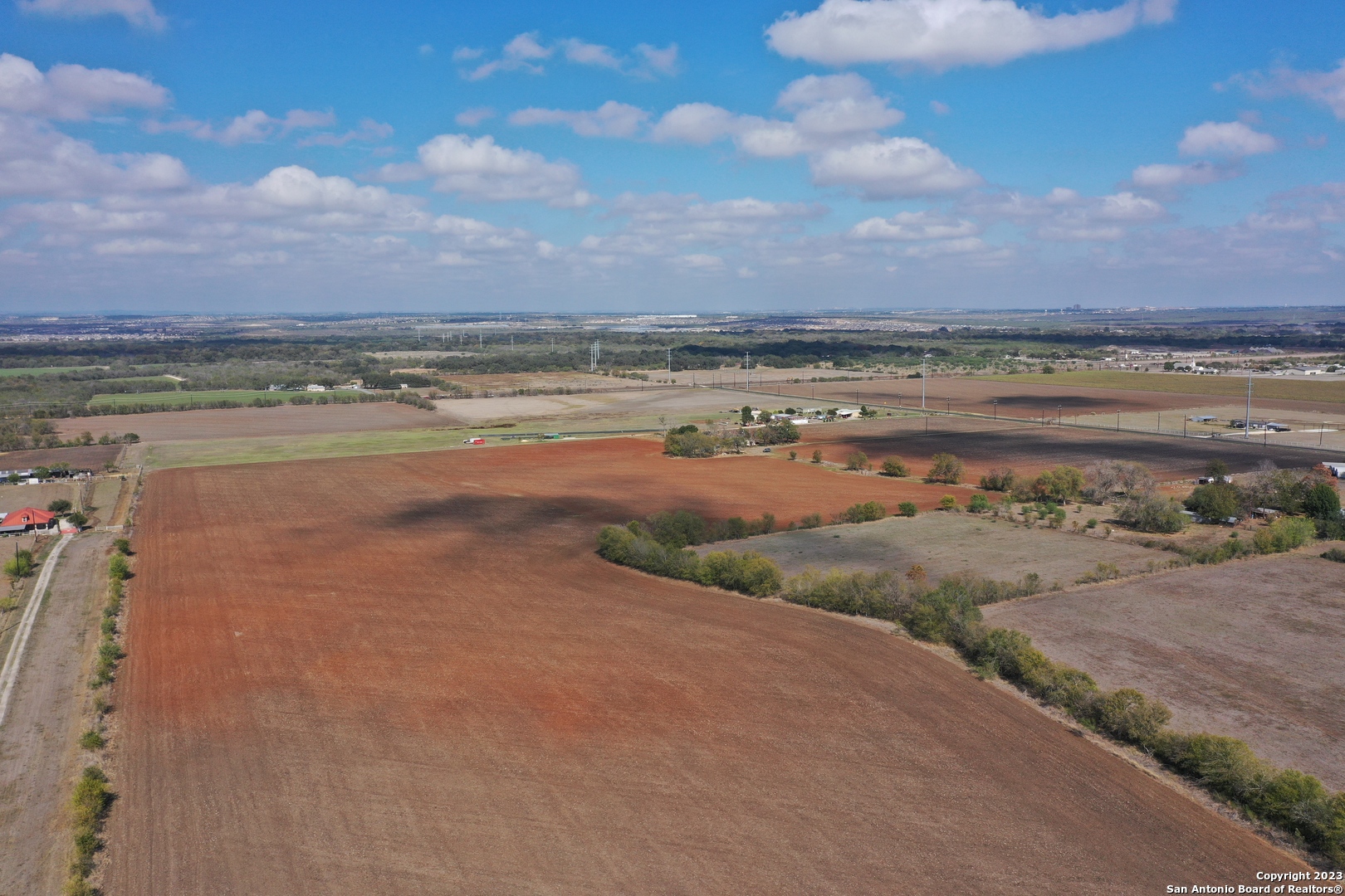10085 Shepherd Road Atascosa, TX 78002 - Photo 4 of 17