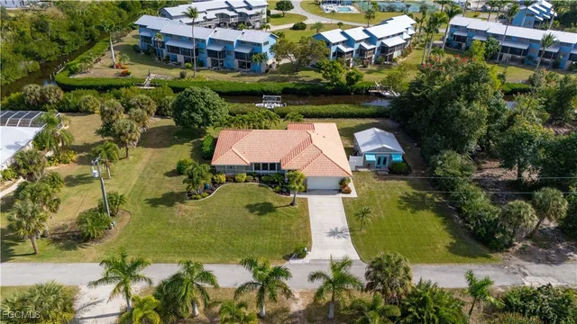 $849,000 | 12070 Bohman Lane, Bokeelia, FL 33922