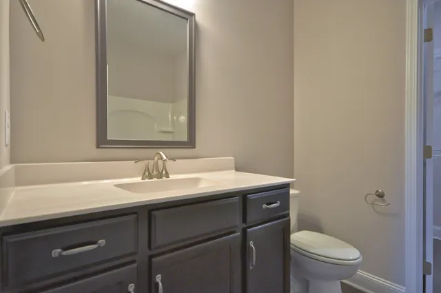 $1,370 | 173 Bainbridge Drive, Unit A, Clarksville, TN 37043