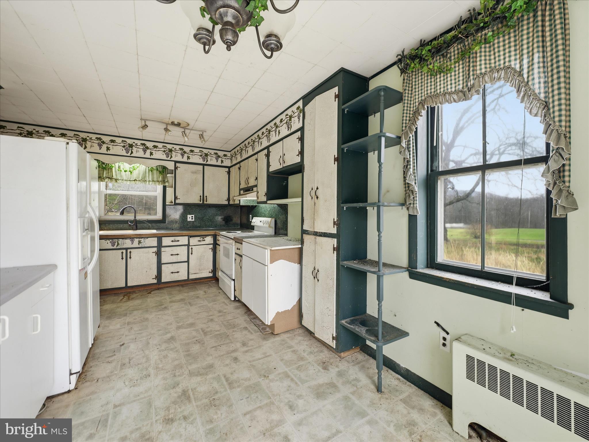 17958 Cooks Road Cassville, PA 16623 - Photo 13 of 41