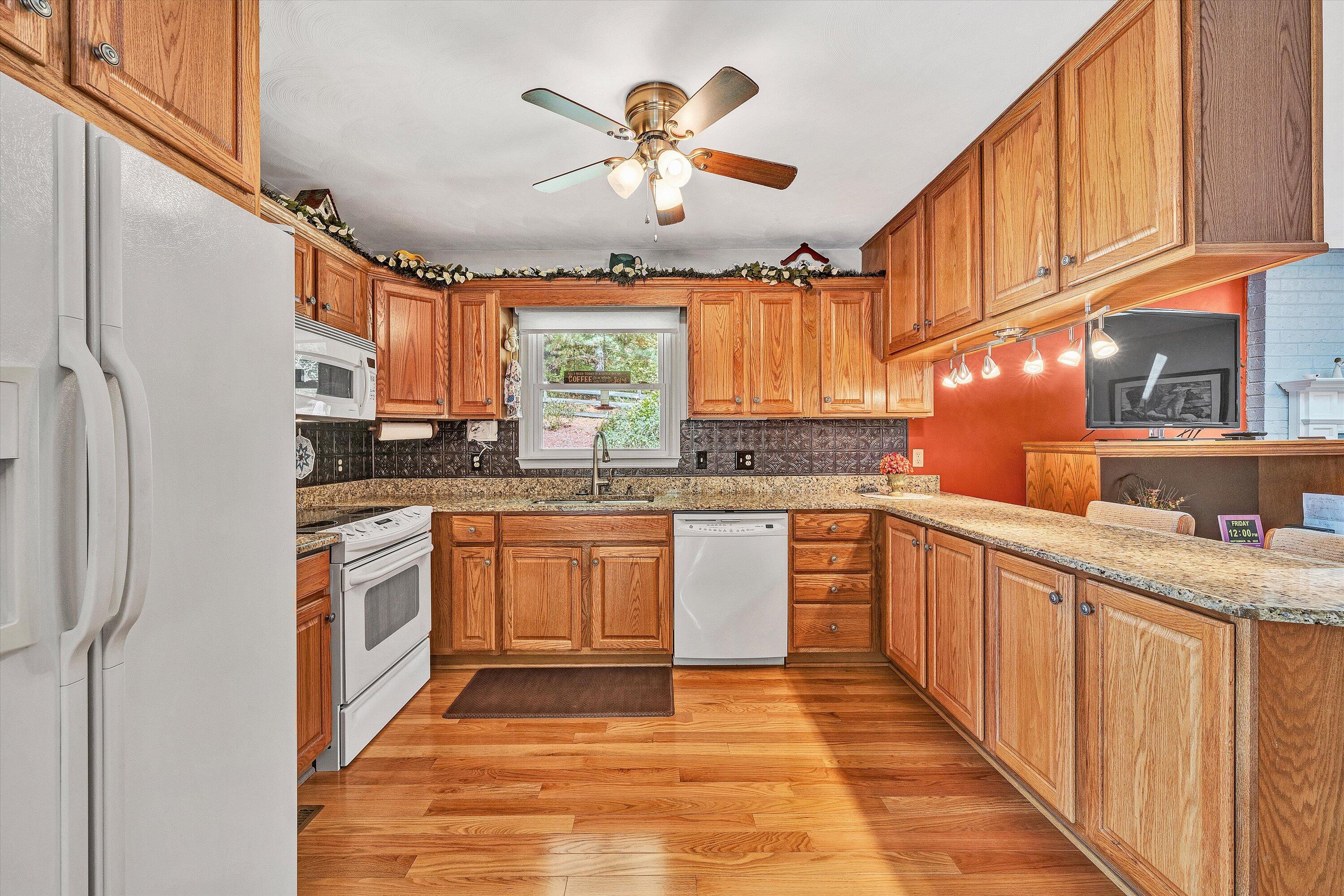 230 Keswick Farm Road Troutville, VA 24175 - Photo 17 of 50 17-DSC00178