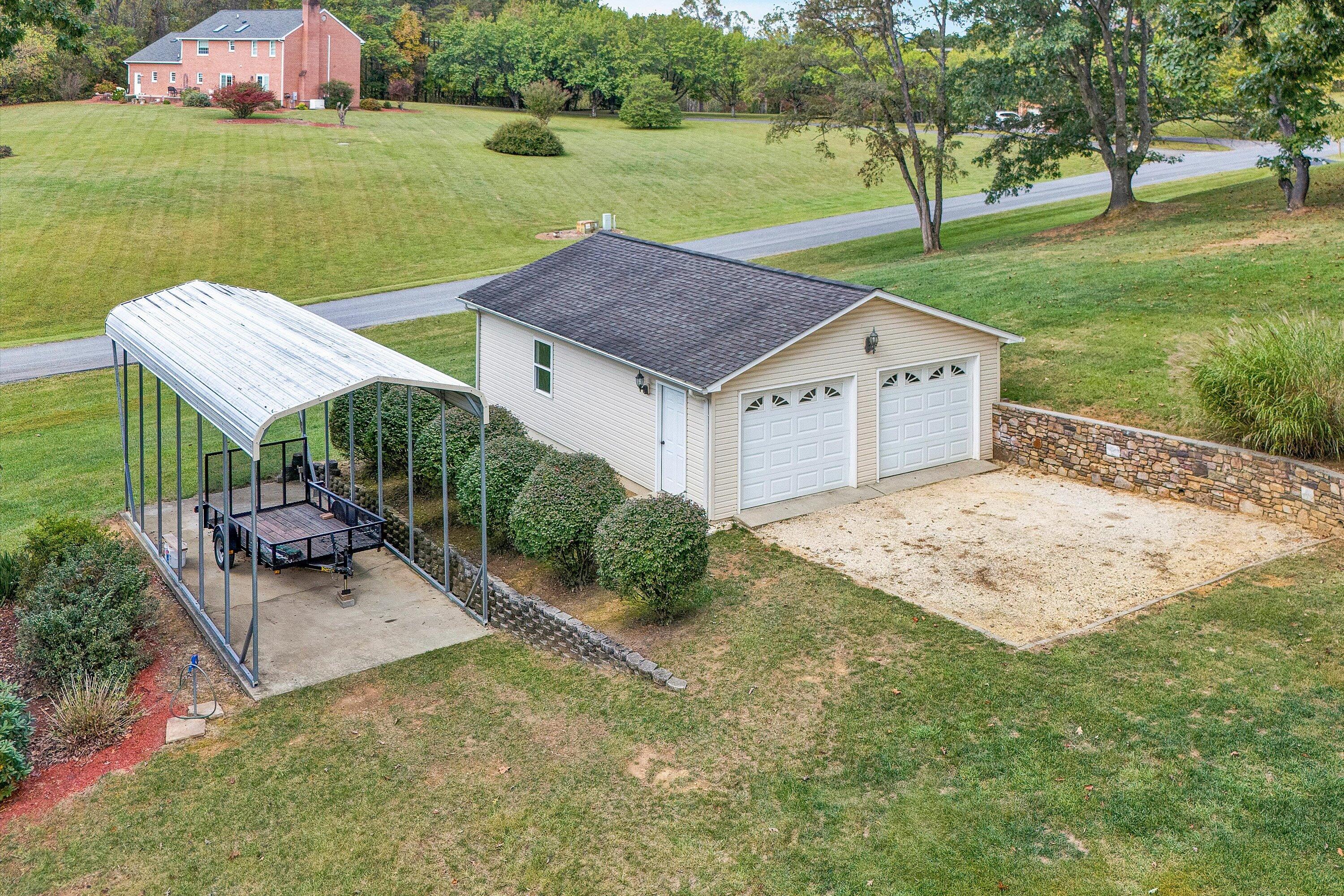 230 Keswick Farm Road Troutville, VA 24175 - Photo 45 of 50 45-DJI_20250926121543_0591
