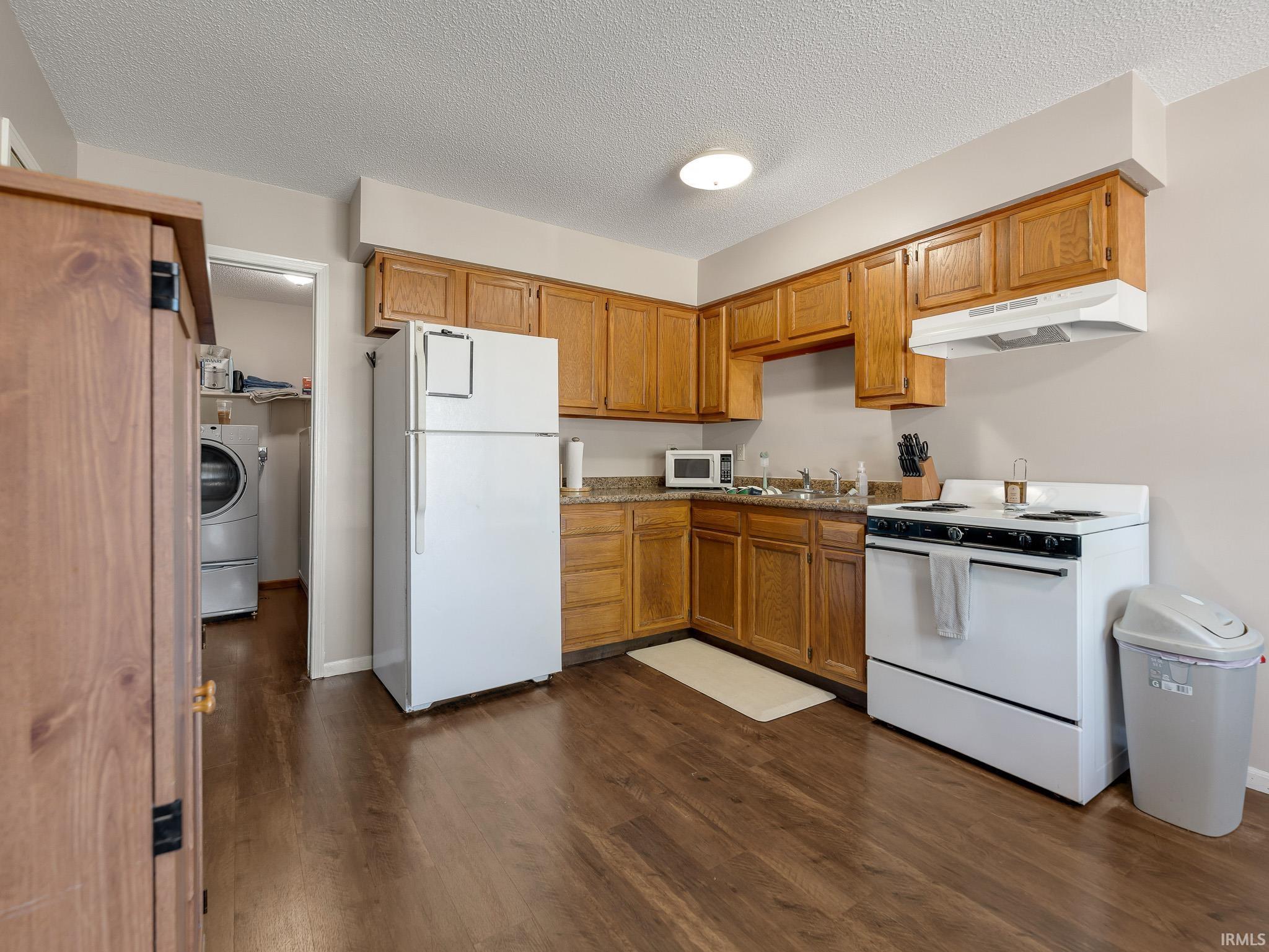 600 South Indiana Street Waterloo, IN 46793 - Photo 9 of 19