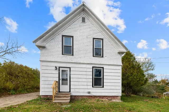 $199,900 | 51 Point Street, Columbia Falls, ME 04623