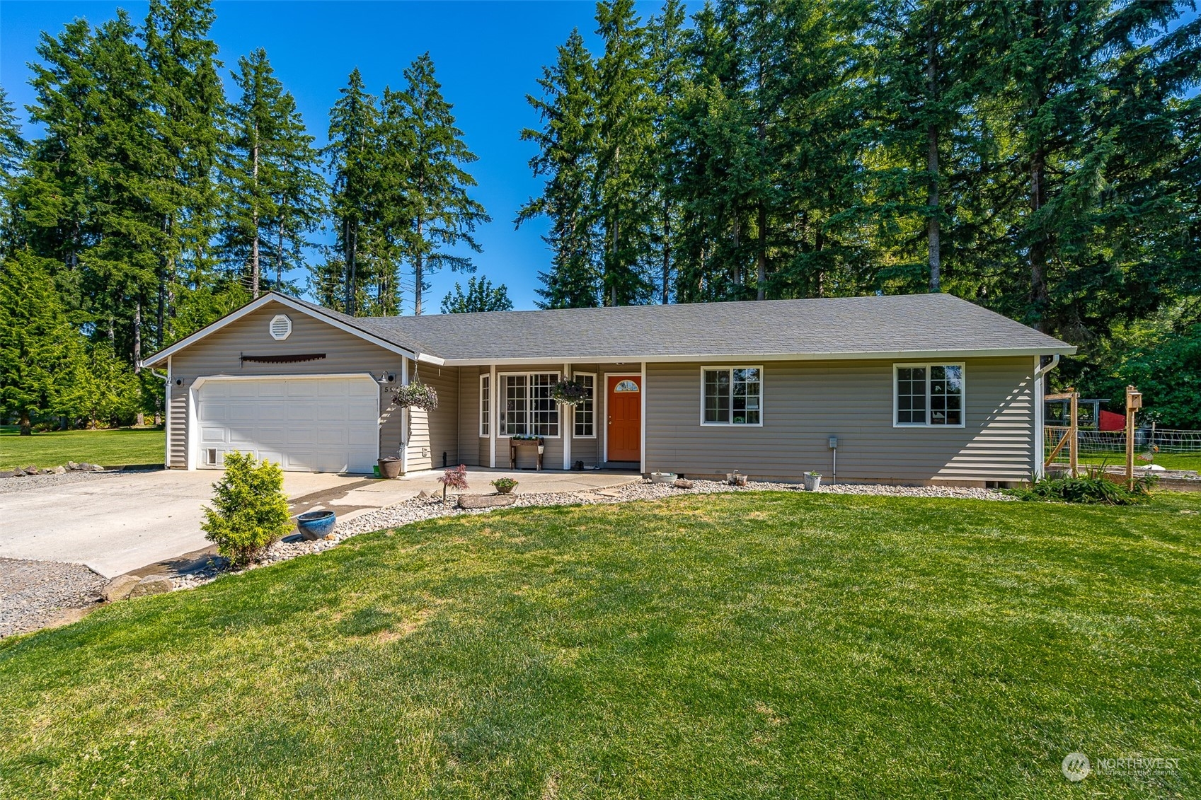 594 Studebaker Road Castle Rock, WA 98611 - Photo 1 of 32 Gallery Image 1