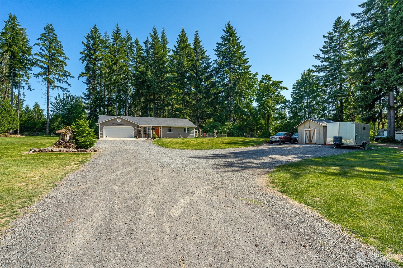 594 Studebaker Road Castle Rock, WA 98611 - Photo 3 of 32 Gallery Image 3