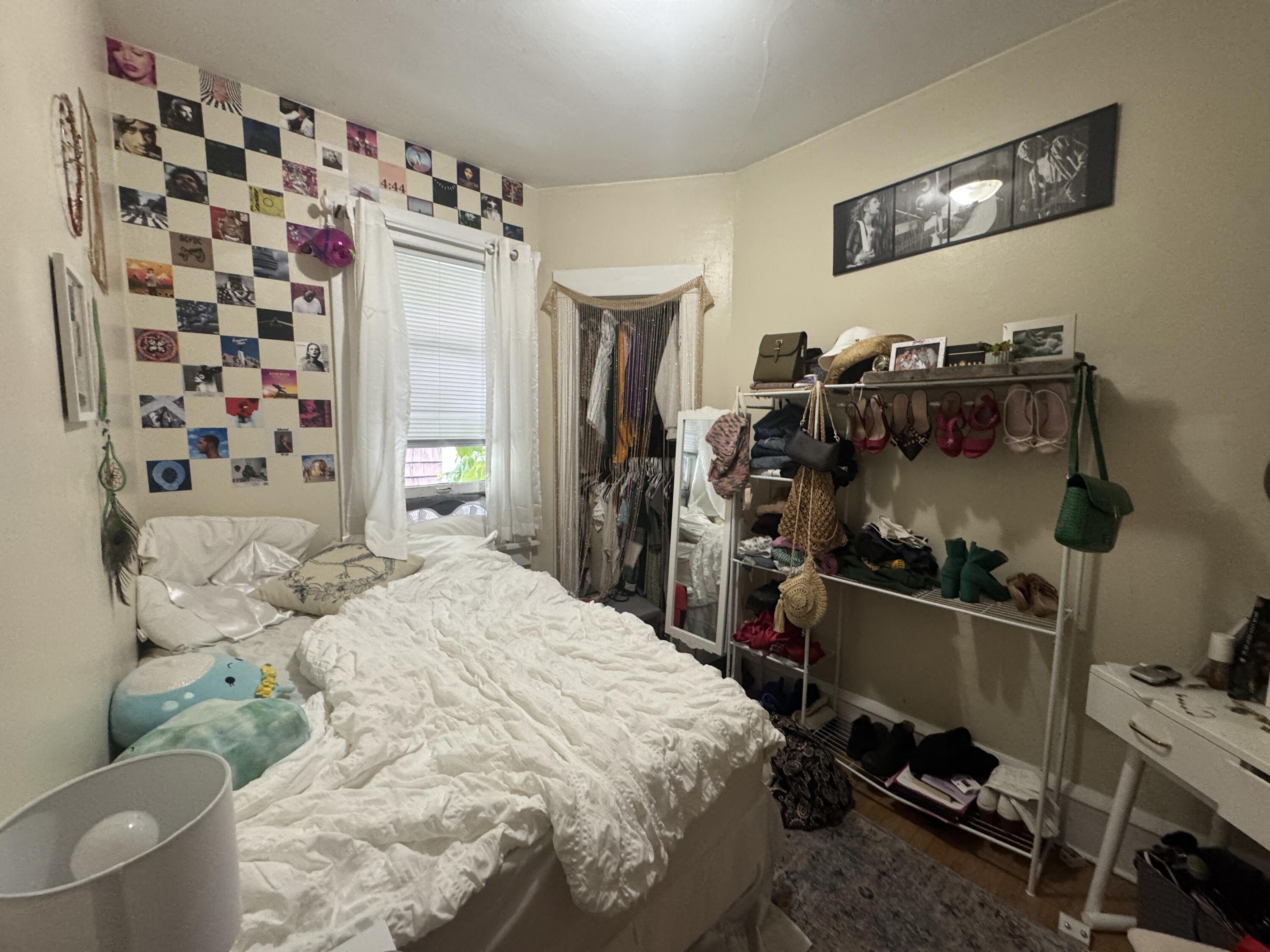 2579 North Frederick Avenue, Unit 2581 Milwaukee, WI 53211 - Photo 20 of 26 Upper