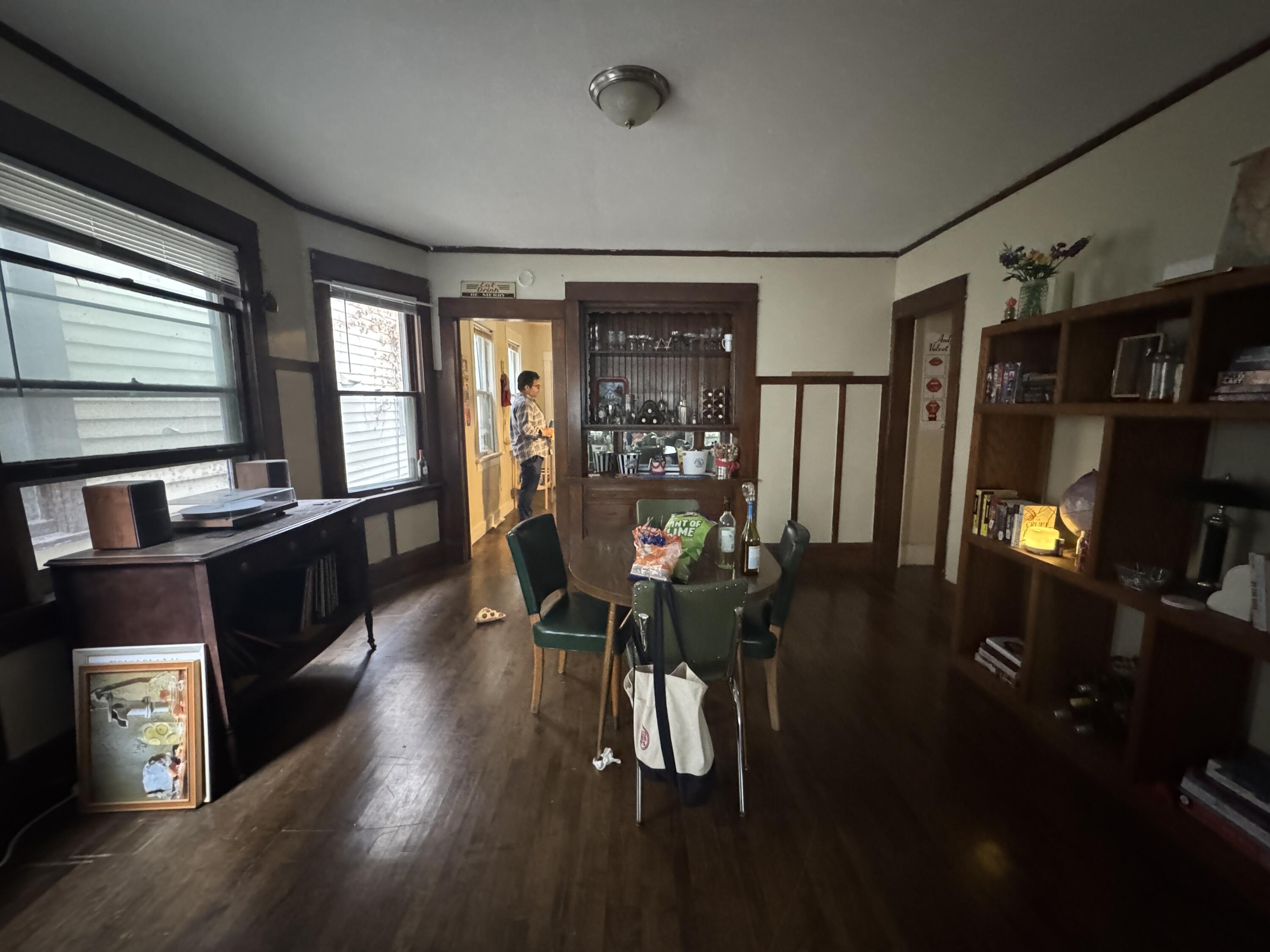 2579 North Frederick Avenue, Unit 2581 Milwaukee, WI 53211 - Photo 4 of 26 Lower