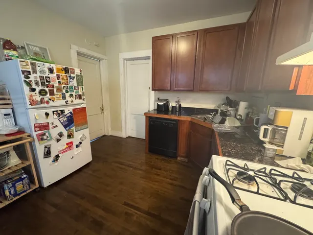 $489,000 | 2579 North Frederick Avenue, Unit 2581, Milwaukee, WI 53211