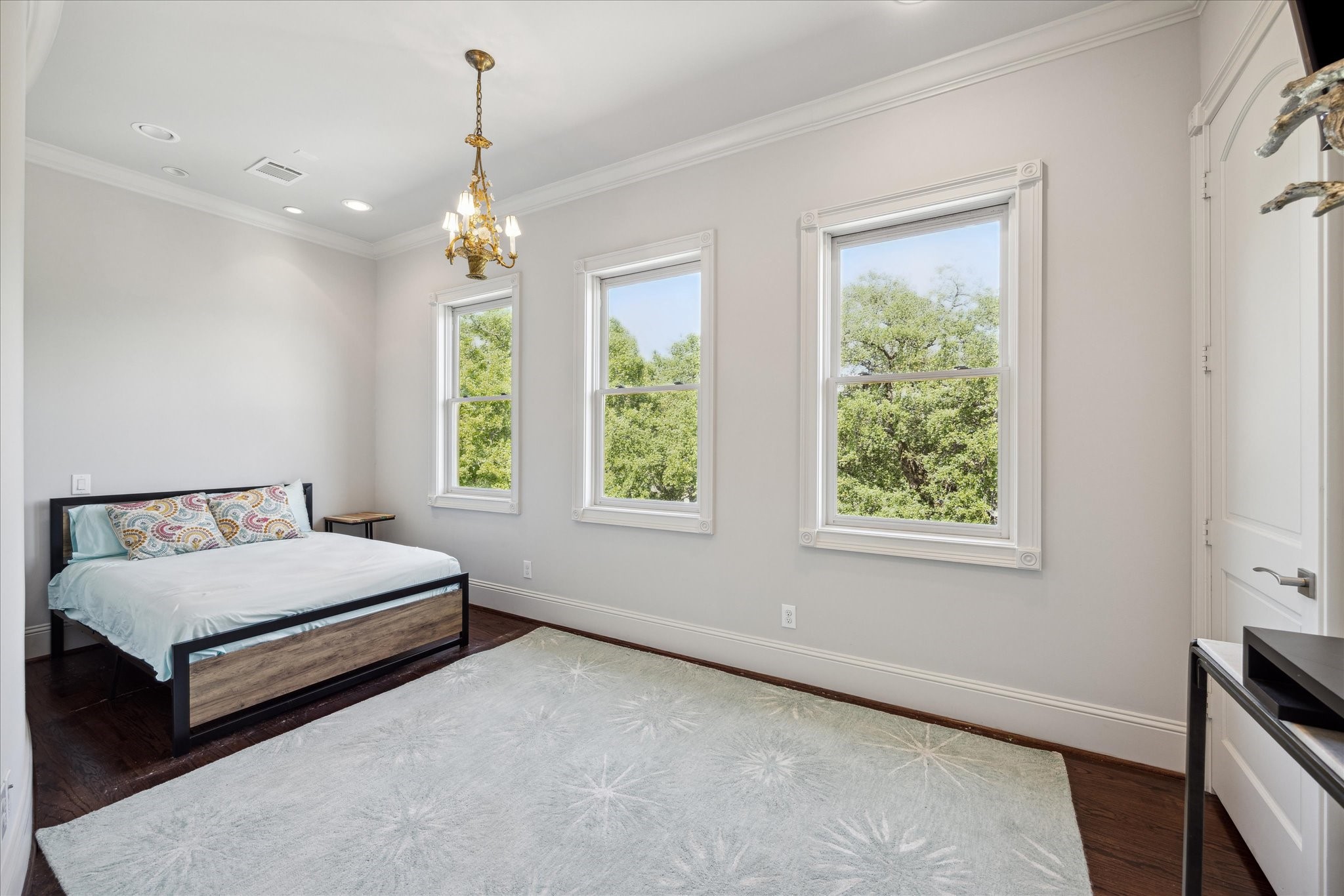 2247 Bartlett Street Houston, TX 77098 - Photo 40 of 50 Another SECONDARY BEDROOM