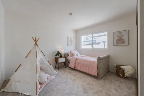 $999,000 | 2110 Carnegie Lane, Unit 3, Redondo Beach, CA 90278