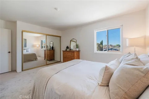$999,000 | 2110 Carnegie Lane, Unit 3, Redondo Beach, CA 90278