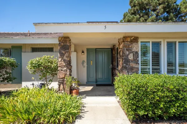 $495,000 | 3685 Vista Campana North, Unit 5, Oceanside, CA 92057