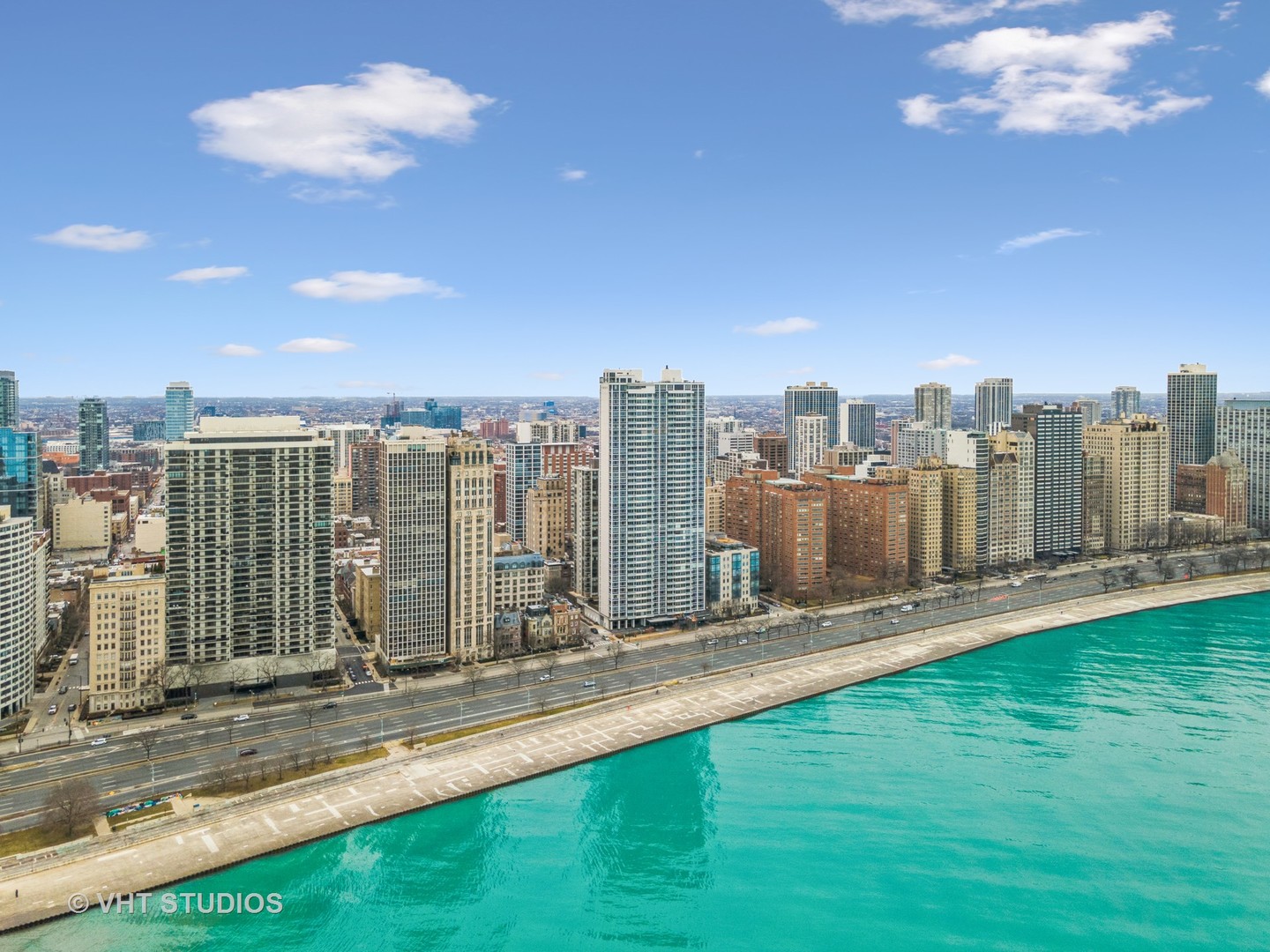 1000 North State Street, Unit 13 Chicago, IL 60610 - Photo 29 of 45 a view of a city with tall buildings
