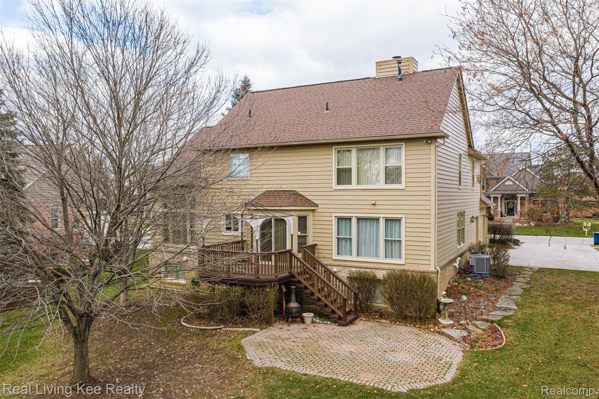 4234 Bold Meadows Rochester, MI 48306 - Photo 40 of 44 exterior-10.jpg