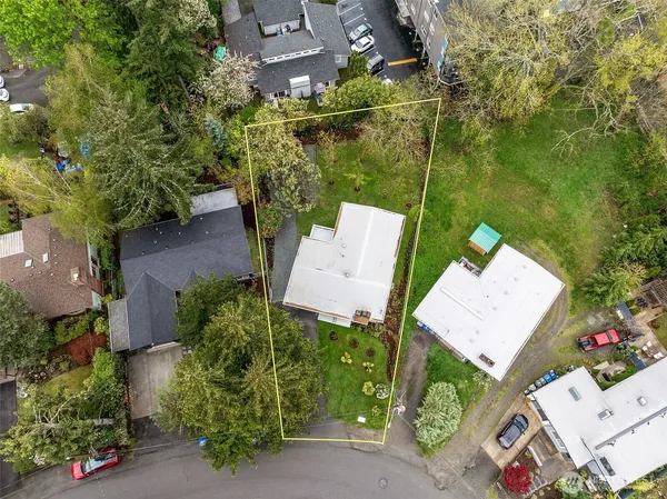 $710,000 | 1300 Southwest 125th Place, Seattle, WA 98146