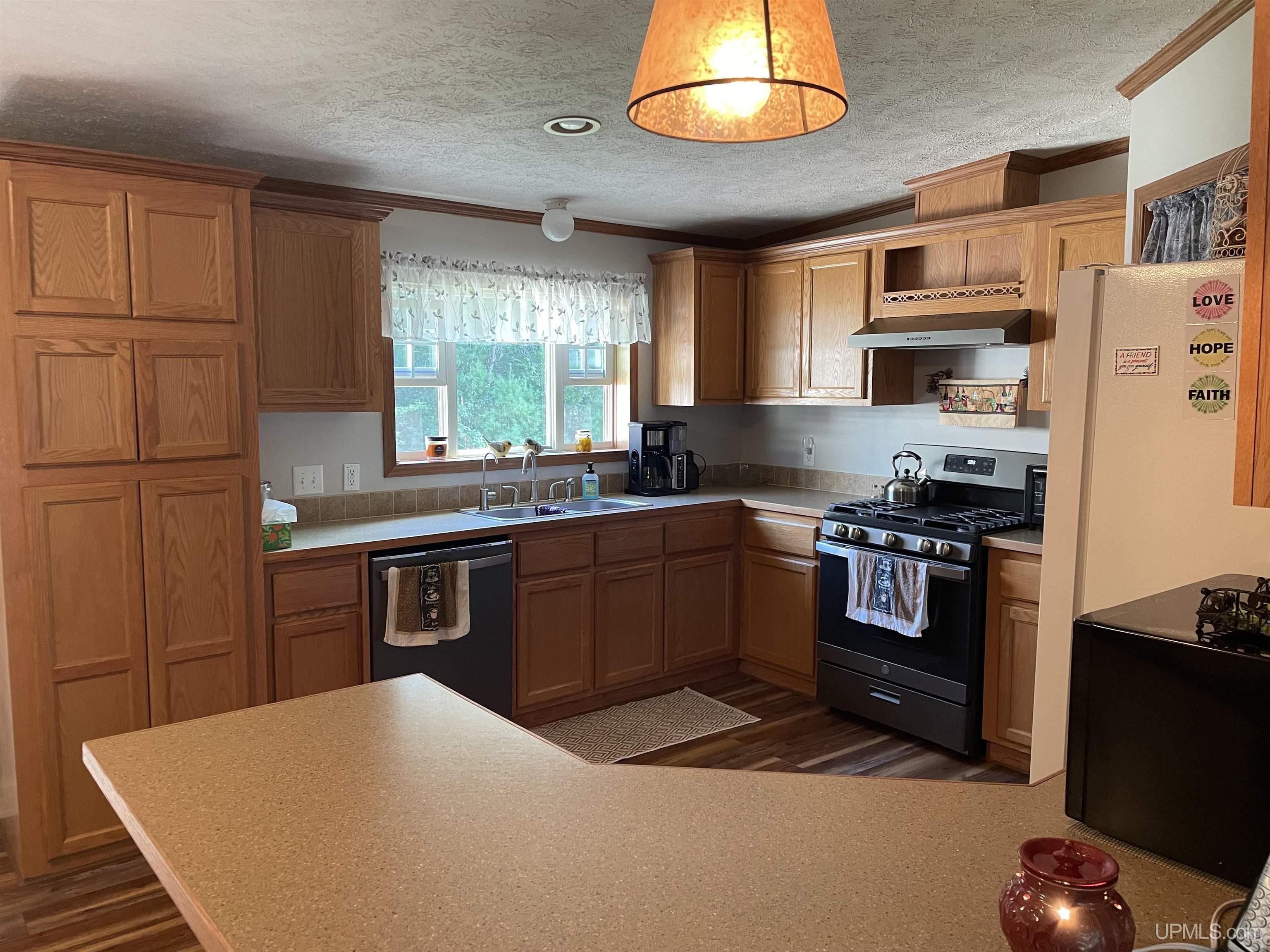 W8559 County L Road Pembine, WI 54156 - Photo 2 of 24 Gallery Image 2