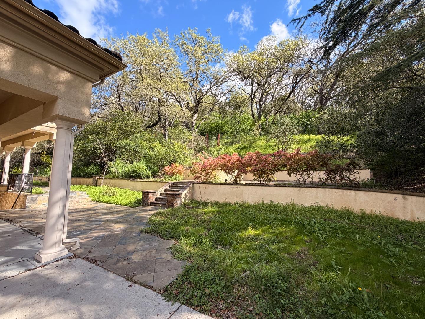 15520 Quito Road Monte Sereno, CA 95030 - Photo 8 of 20