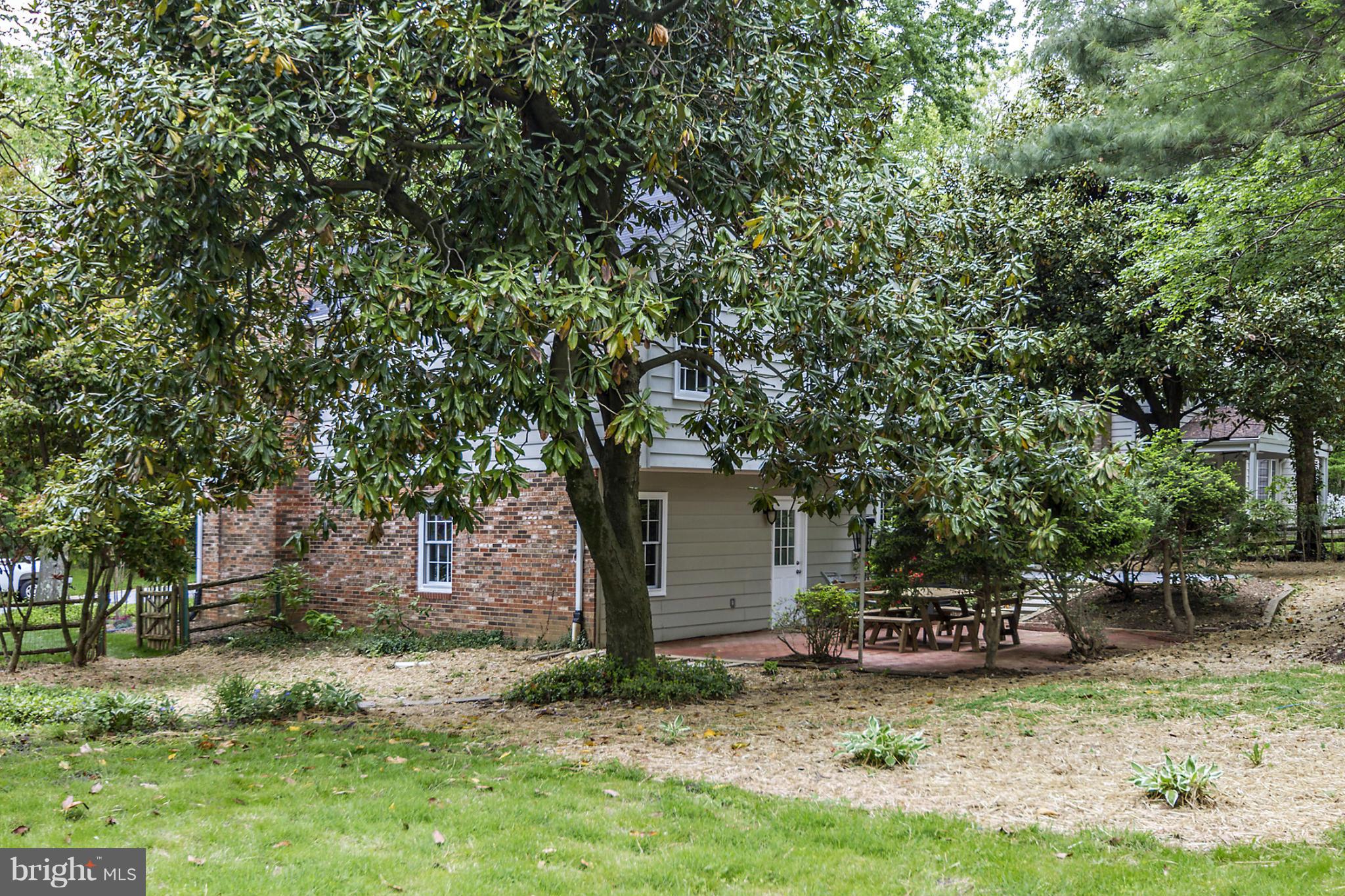 10919 Swansfield Road Columbia, MD 21044 - Photo 17 of 30 Exterior (General)
