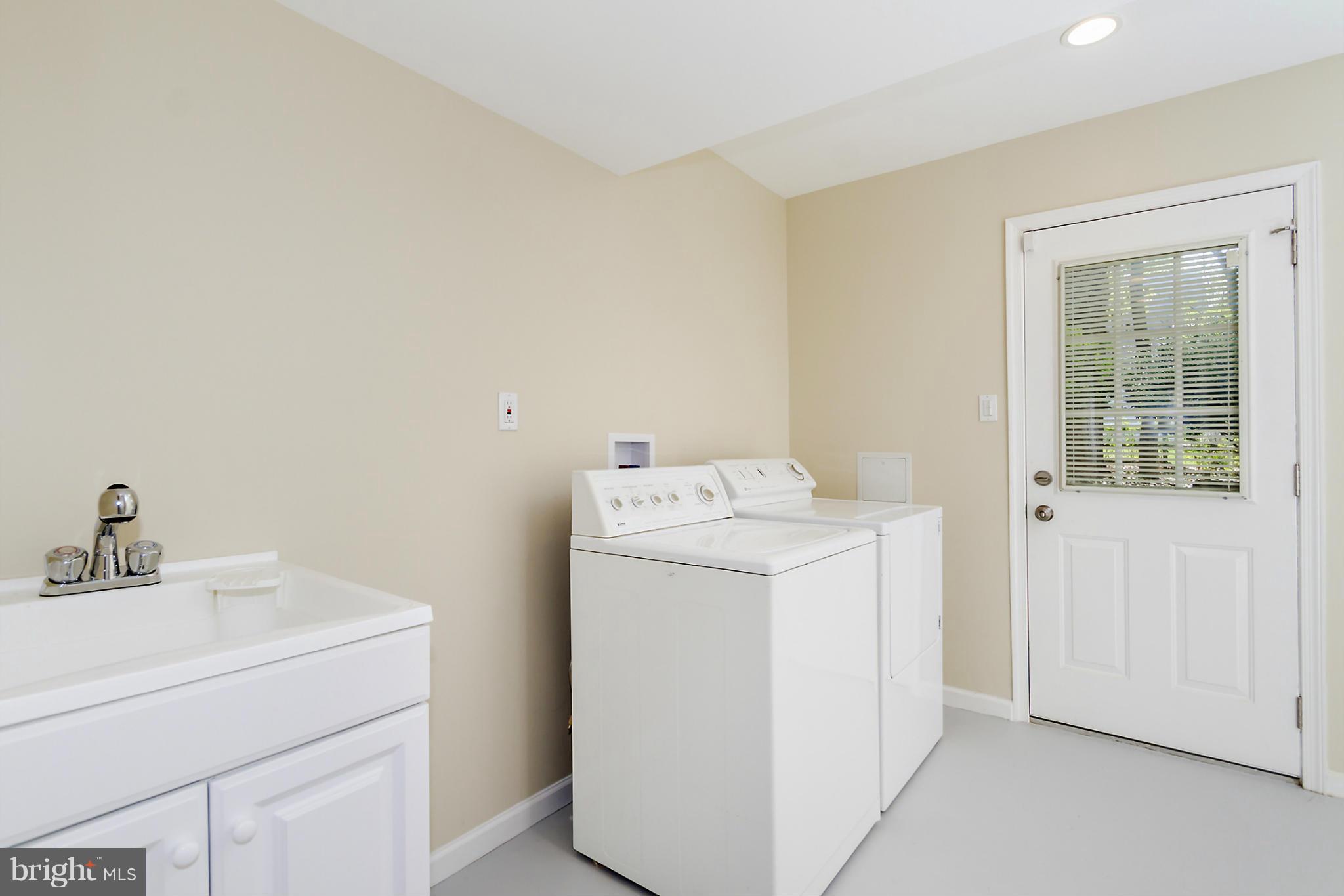 10919 Swansfield Road Columbia, MD 21044 - Photo 23 of 30 Interior (General)