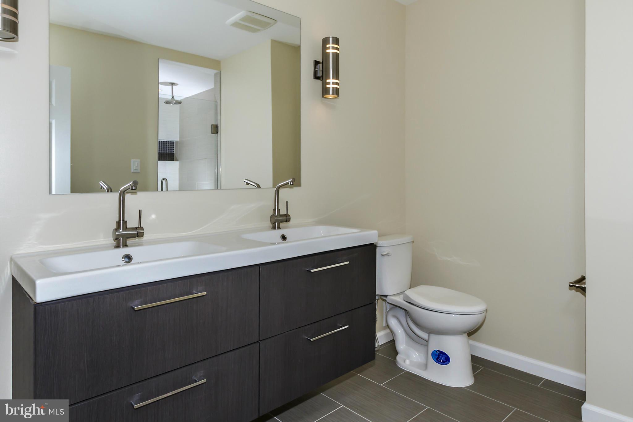 10919 Swansfield Road Columbia, MD 21044 - Photo 9 of 30 Bath (Master)