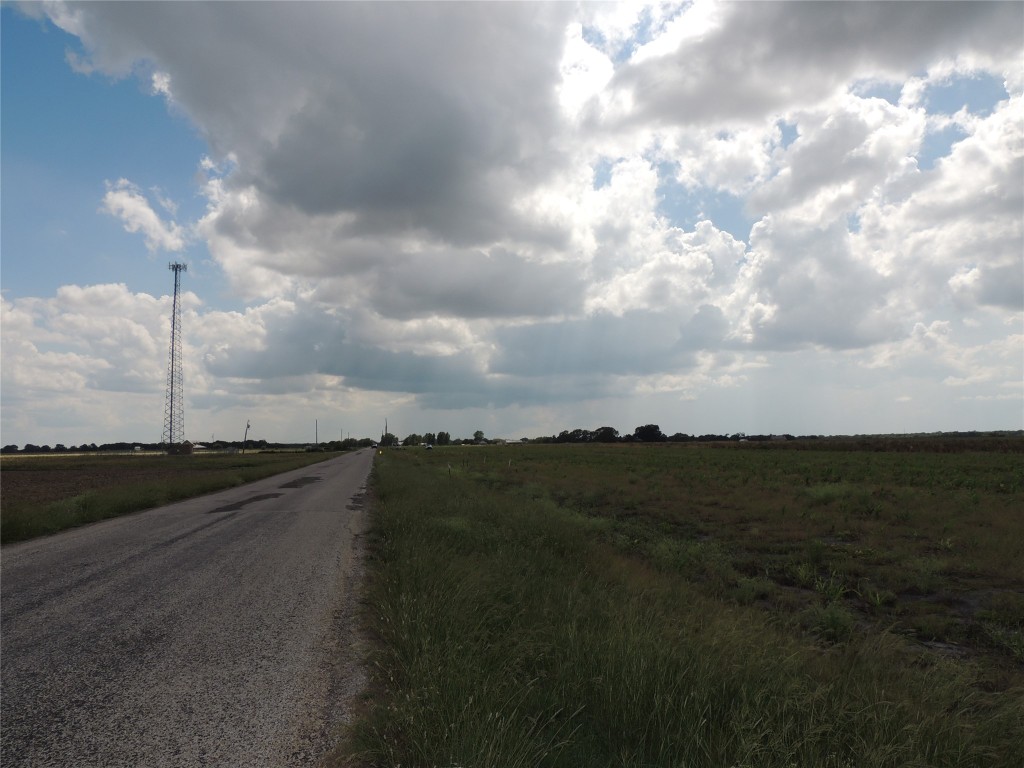 3374 County Road 405 Taylor, TX 76574 - Photo 18 of 23